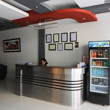 צ'יקלאיו Hotel Vicente De La Vega מראה חיצוני תמונה