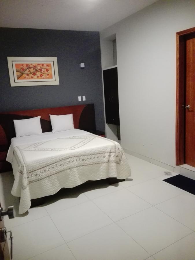 צ'יקלאיו Hotel Vicente De La Vega מראה חיצוני תמונה