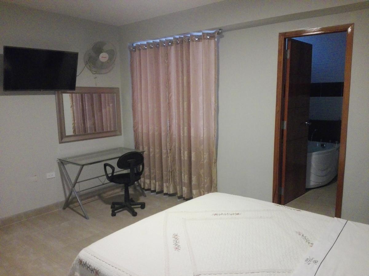 צ'יקלאיו Hotel Vicente De La Vega מראה חיצוני תמונה