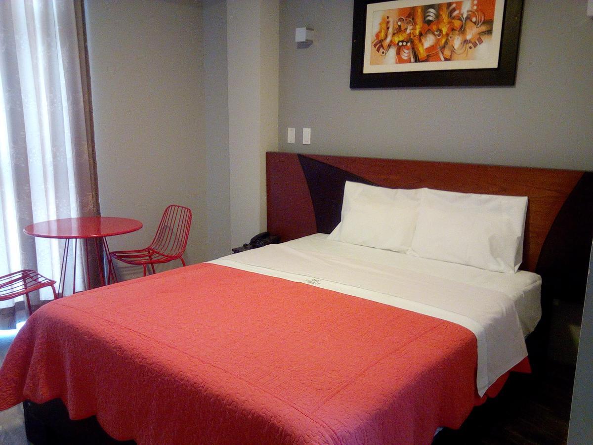 צ'יקלאיו Hotel Vicente De La Vega מראה חיצוני תמונה